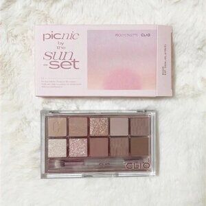 Clio Eyeshadow Neutral Palette Picnic by the Sunset